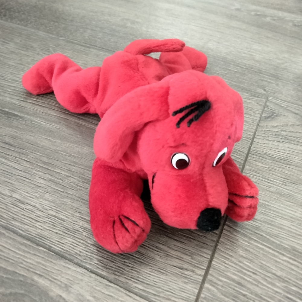 Vintage Clifford the Big Red Dog Bean Bag Plush Stuffed Animal Toy 8"